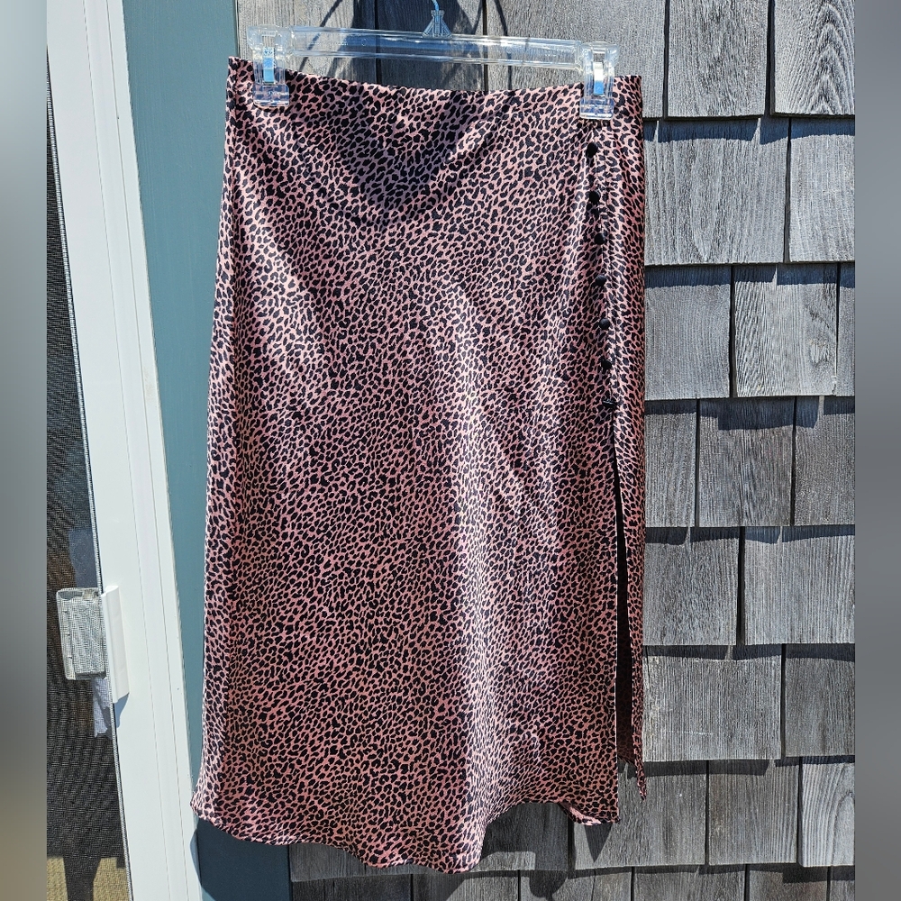 Victoria's Secret Cheetah Slit Skirt - size small